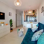 Paradise View Family By Altamarhomes Адехе
