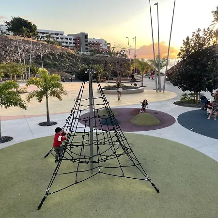 Paradise View Family By Altamarhomes Apartmán